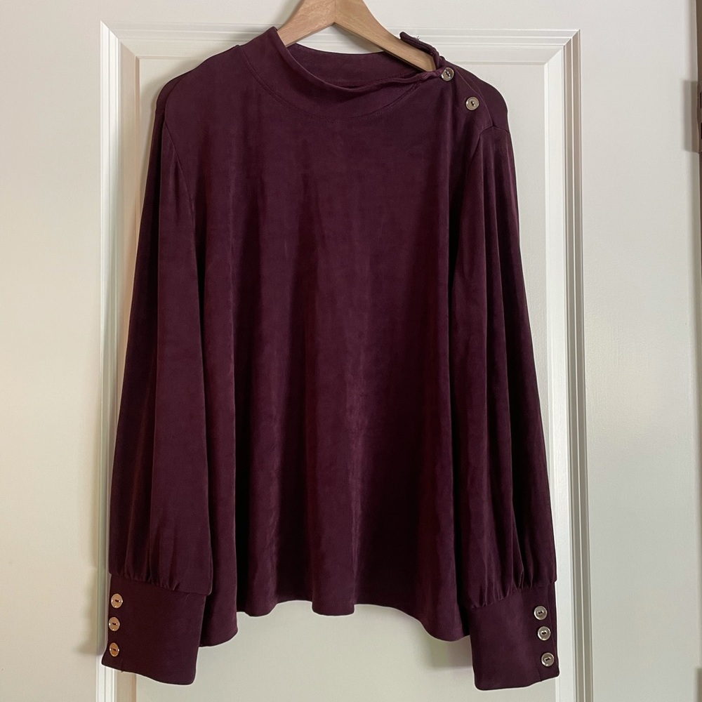 Chicos Travelers Women’s Top